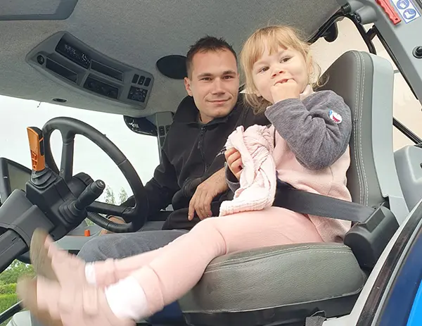 Champagne Calmes Robert - Alexis et sa fille