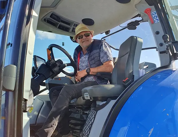 Champagne Calmes Robert tracteur