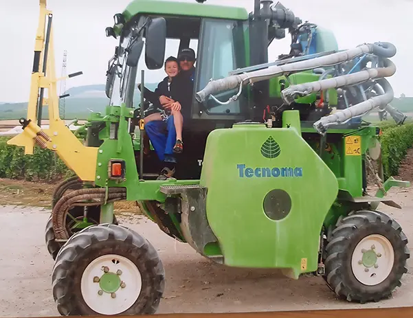 Champagne Calmes Robert tracteur
